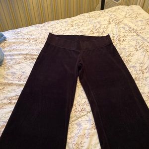 Juicy Courture velvet sweat pant. I believe they are vintage.